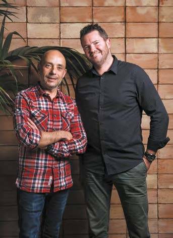 SEBASTIEN DUPUY ET JEAN MERCIER RESTAURANT LES VENDANGES RUNGIS